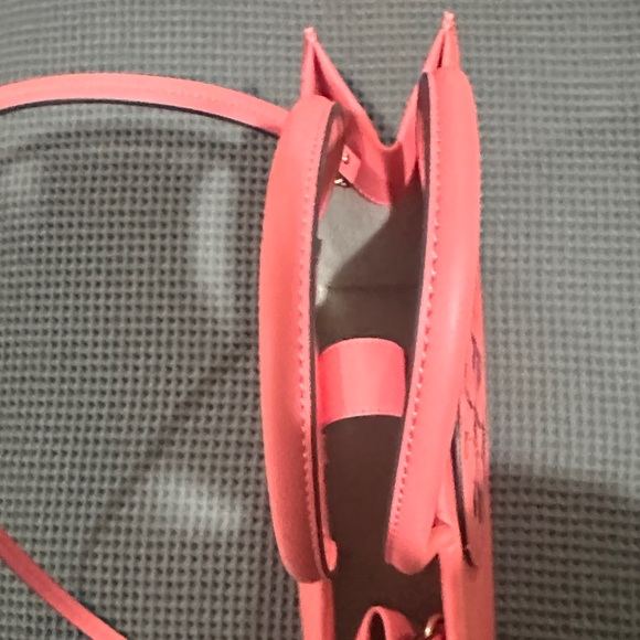 Tory Burch Coral Tote Bag - Picture 8 of 10